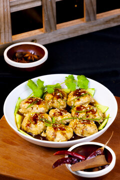 蒸肉丸子