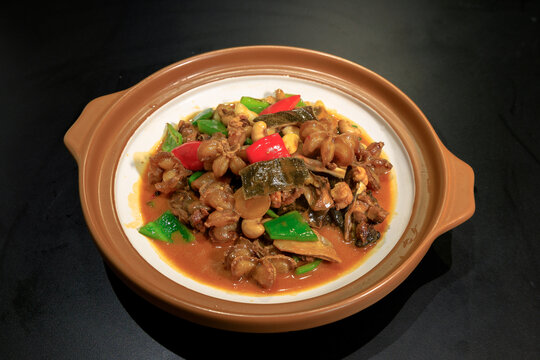 甲鱼鸡煲