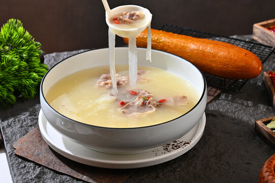 老黄瓜羊肉汤