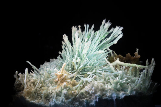 博物馆展出的矿物原石