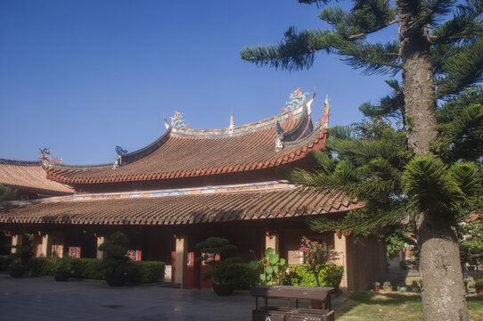 寺庙庭院风景