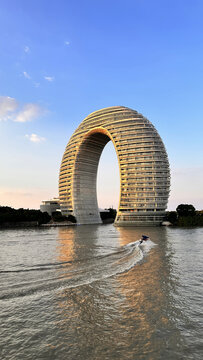 湖州太湖月亮广场