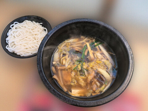 野生菌米线