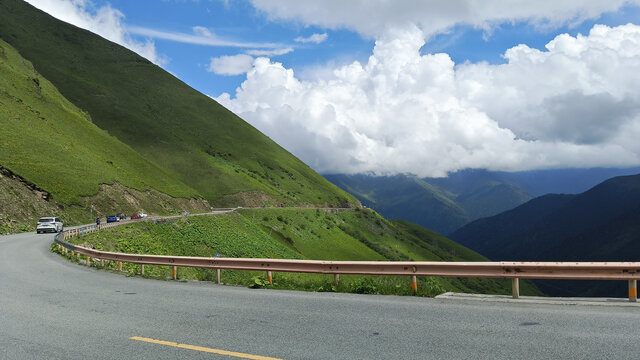 高山