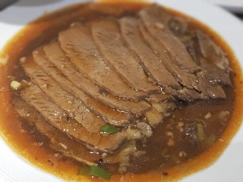 扒牛肉