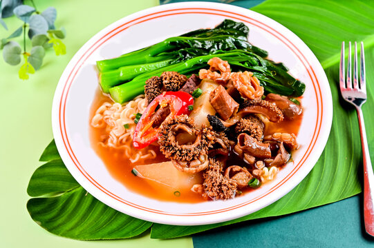 牛杂汤面