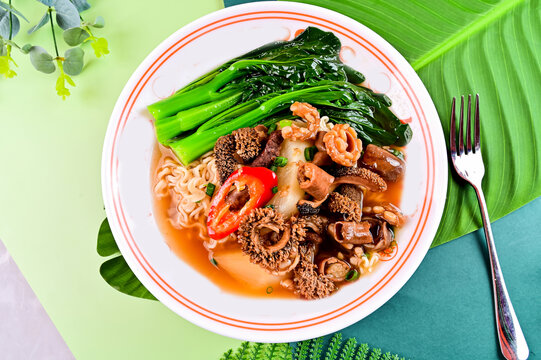 牛杂汤面