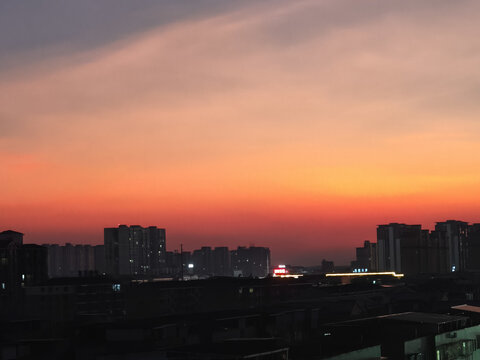 晚霞