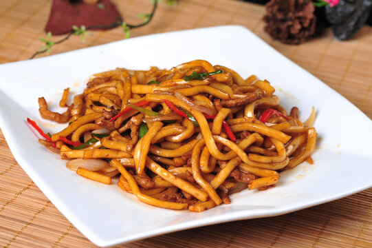 肉丝炒面