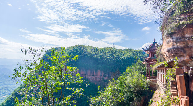 挂膀岩风景