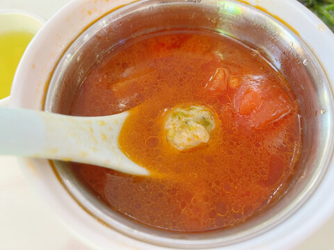 番茄圆子汤