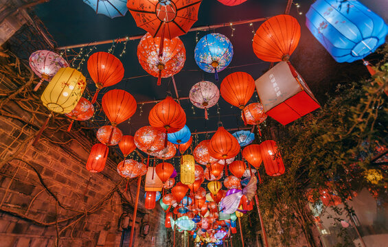 南京老门东春节节日悬挂中国灯笼