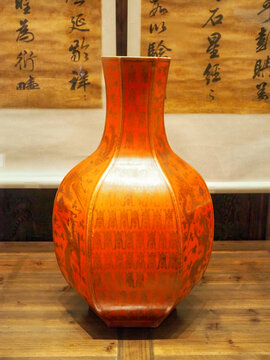 清朝六棱瓶
