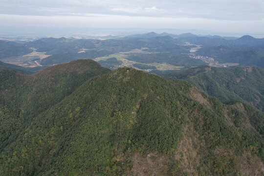 悬崖峭壁