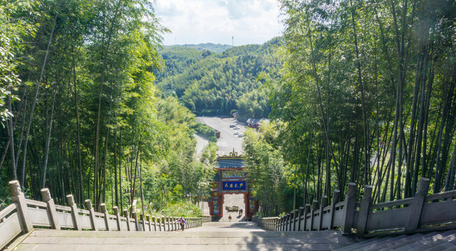 龙吟寺山门