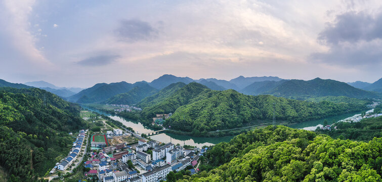 矶滩全景
