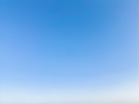 航拍纯净的天空