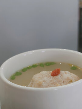 扬州狮子头