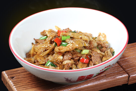 白辣椒炒肉