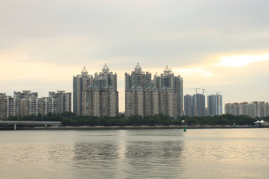 广州海珠珠江帝景