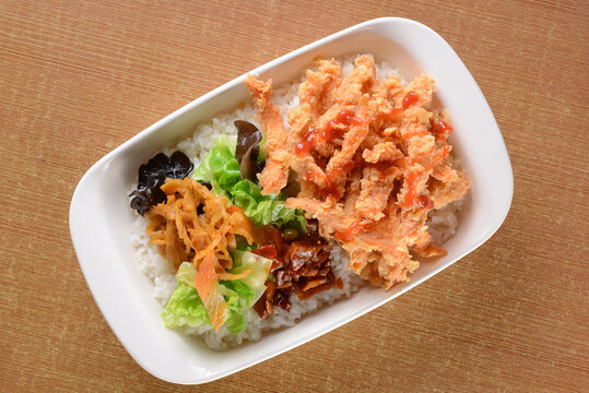 炸鸡柳饭