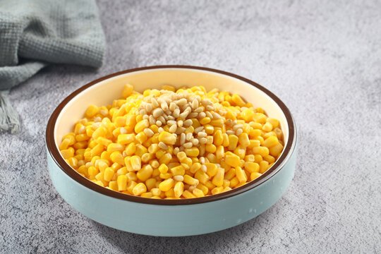 松仁玉米
