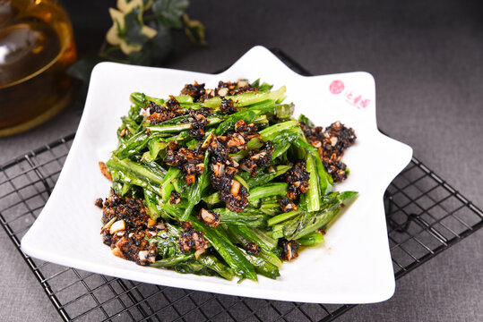 豆豉蒜末油麦菜
