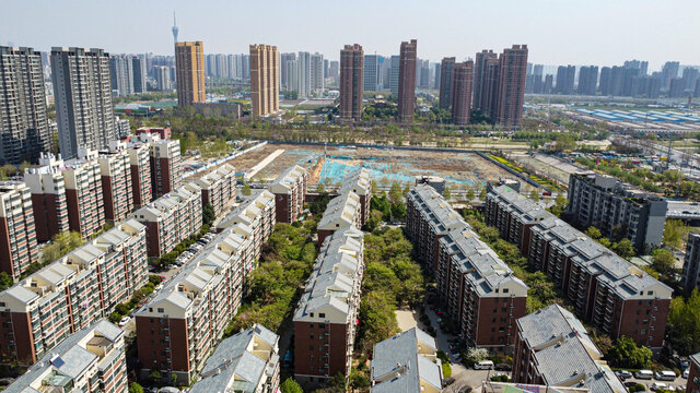 航拍俯瞰城市镇住宅