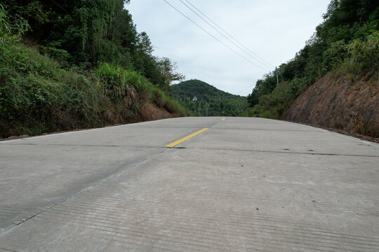 乡村马路