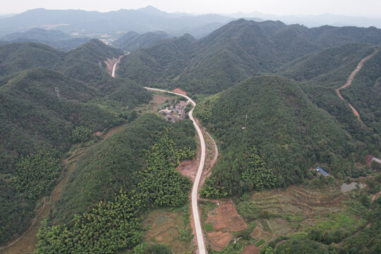 穿林公路