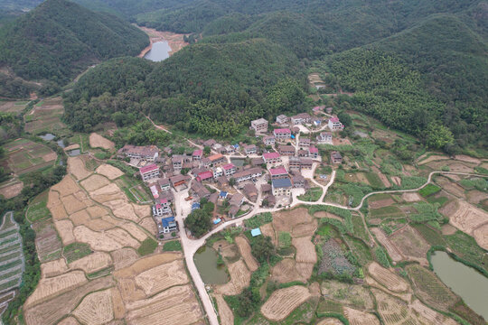 农村