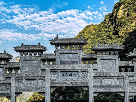 华岳雄风