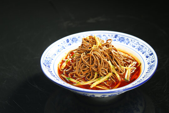 蓝田凉拌饸络