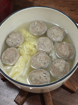 手打牛肉丸