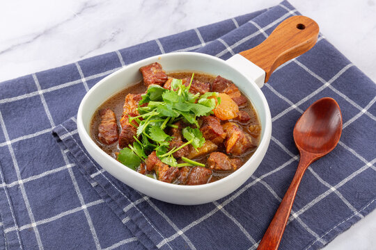 萝卜炖牛肉