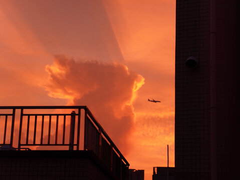 氛围天空背景