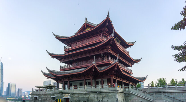 夹镜楼风采