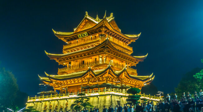 夹镜楼夜景
