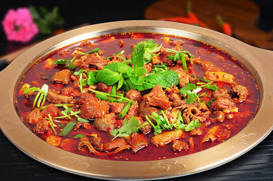 带皮羊肉火锅