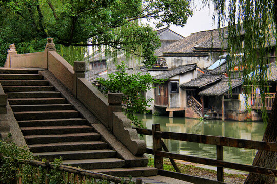乌镇东栅小桥流水