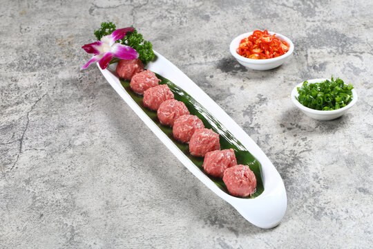 手工鲜牛肉丸
