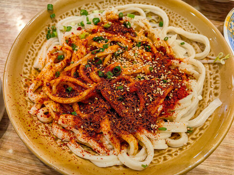 油泼面