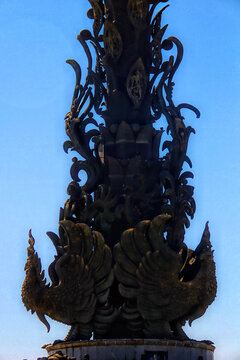 唐山南湖公园凤凰雕塑