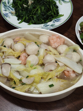 海鲜鱼丸