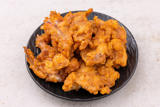酥炸鸡架