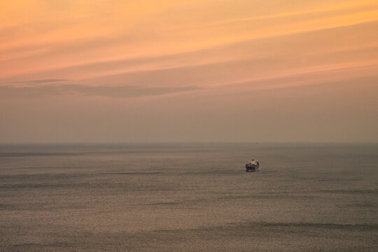 海上夕阳