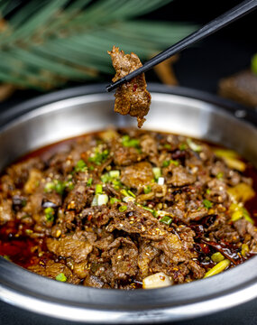 干锅牛肉