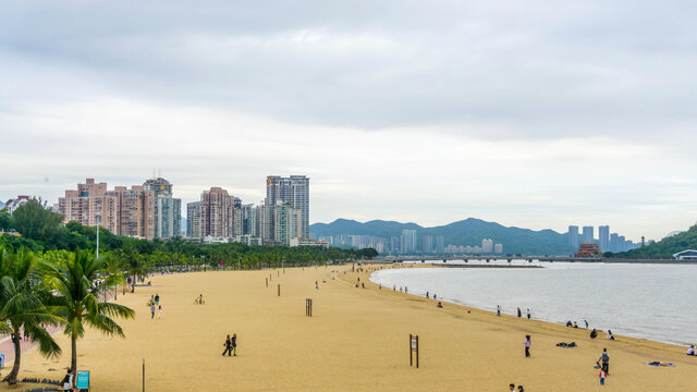 海滨沙滩
