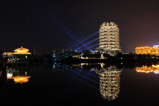 齐盛湖夜景
