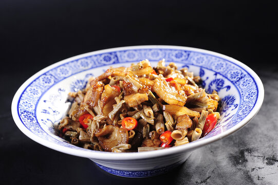 扑豆角炒肉